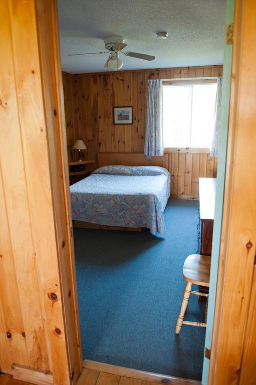 Stanley Bridge Country Resort And Conference Centre Room photo